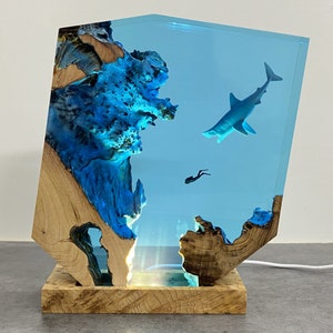 Scuba Diver Epoxy Resin Night Light, Diving Personalised Handmade Wooden Light, Unique Home Decor Gifts, Gift for Him,Custom Christmas Gifts