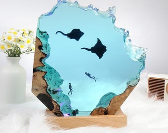 Manta Ray Scuba Diver Epoxy Resin Night Light, Ocean Diver Handmade Wooden Light, Unique Gift, Valentine's Day Gift, Custom Manta-Ray Gift