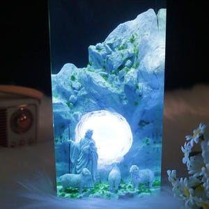 Jesus Night Lamp, Christmas Resin Light, Easter Gift,Christmas Day Gift, Christmas Night Light Gift for Friend,Big Jesus Resin Lamp for Him image 6