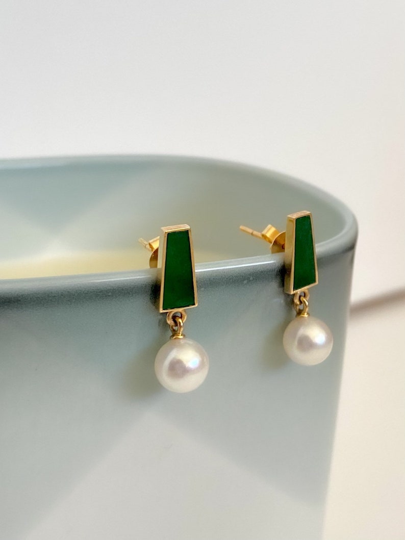 Dainty Jade Pearl 18k gold Earrings image 1