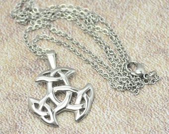 Infinite knot pendant stainless steel with chain