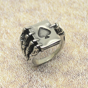 Ring Klaue Spielkarte Edelstahl Gambler Bonehand silbern glänzend