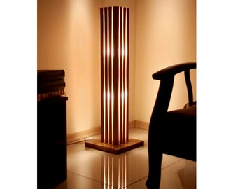 Houten vloerlamp van hars, naturel hout, Amber led