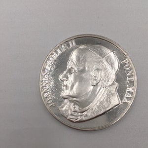 St. Johannes Paul II Gedenkmedaille - Gesegnet von Papst Franziskus