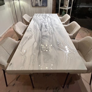 Bespoke Extra Thickness Silver and White Dining Table, Unique Resin Art, All Colours, Size, Shapes Possible afbeelding 1