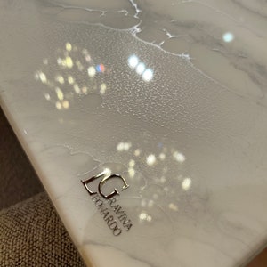 Bespoke Extra Thickness Silver and White Dining Table, Unique Resin Art, All Colours, Size, Shapes Possible afbeelding 8