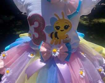 Multicolored Little Bee Birthday Outfit