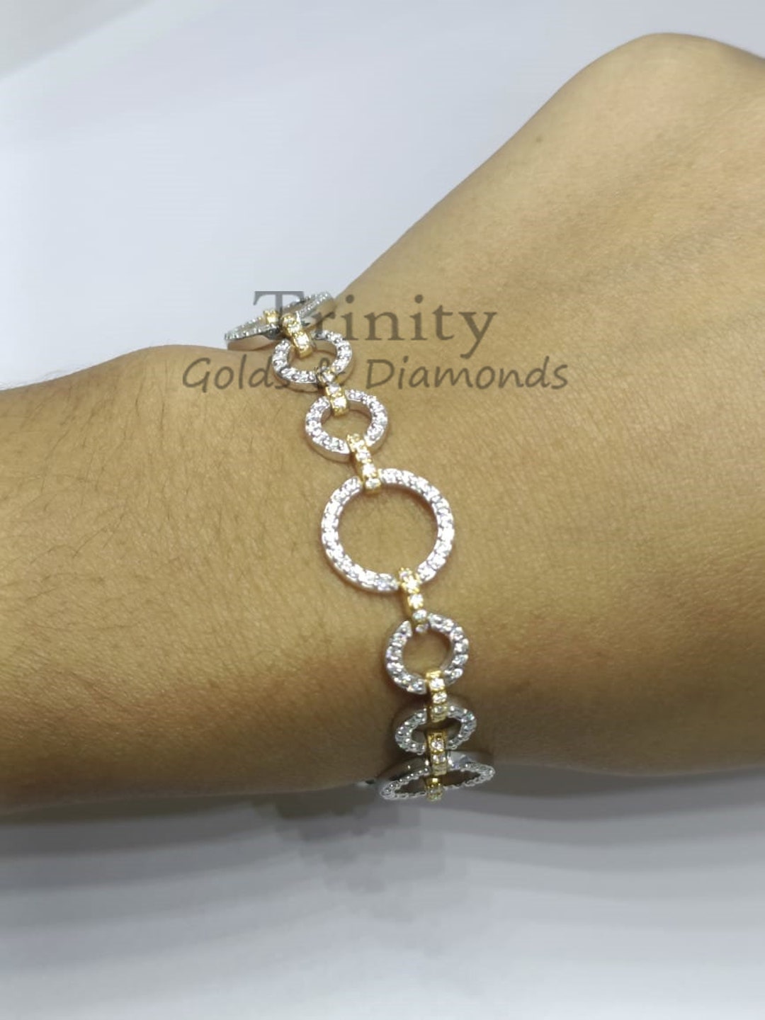 2 Carat Moissanite Platinum-Plated Bracelet main image 0