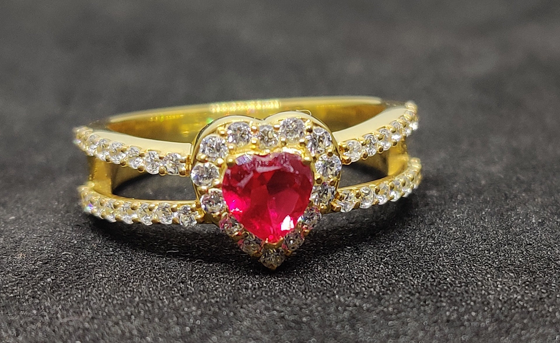 Valentine Heart Ring 0.50 CT Diamond Ruby Red Heart Ring Etsy