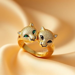 Bague panthère pavée • Bague enveloppante double tête de panthère • Bijoux animal en or • Yeux verts et émail noir • Bague tendance ajustable pour elle