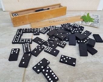 Vintage Domino set with 55 stones