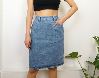 Vintage Denim Skirt Size XS-S embroidery details blue denim skirt medium wash denim high waisted skirt