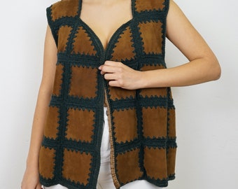 Vintage handmade leather crochet Vest Size M-L 70s brown green vest leather vest crochet vest 70s vest