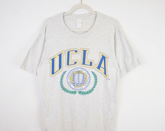 Vintage UCLA T-Shirt Size M-L light grey shirt short sleeved t shirt usa tshirt university tshirt