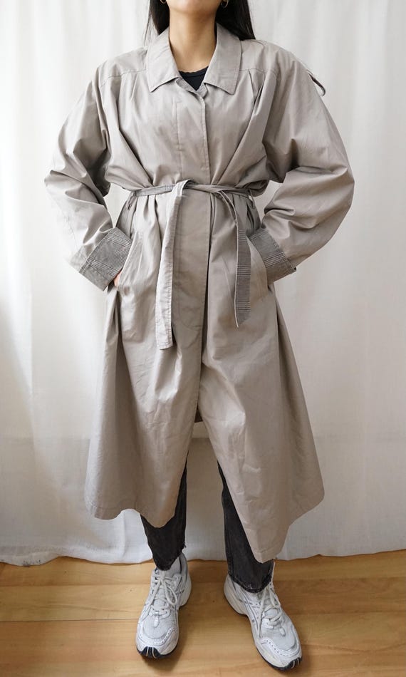 Vintage 70s Trench Coat Size XL reversible trench coat long coat grey trench coat 80s trench coat oversized trench coat elegant coat