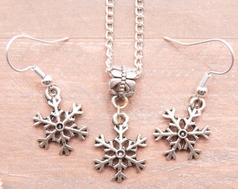 Silver snowflake necklace and earrings, Christmas jewelry set, Secret santa gift for women, Christmas gifts for mom necklace, Stocking fille