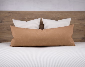 Funda de almohada lumbar de piel sintética: Marrón camel, extralarga