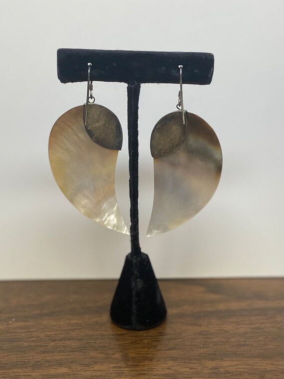 Abalone shell teardrop earrings - image 3