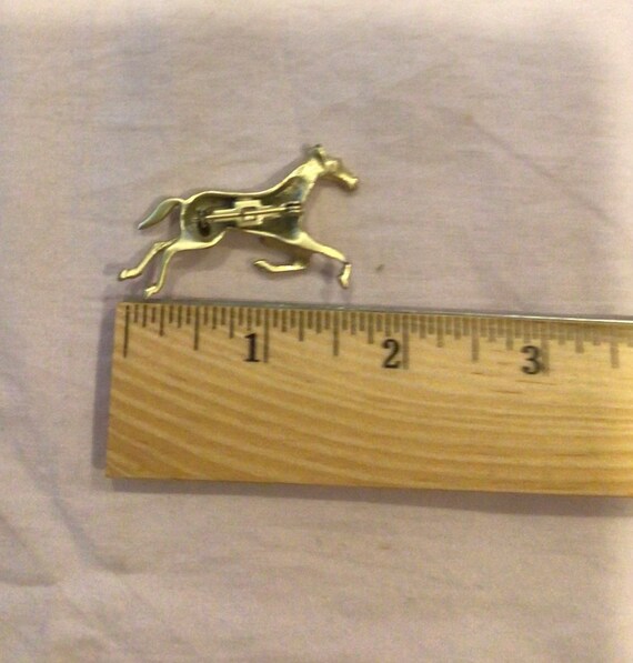 Galloping horse brooch.Perfect for fall wardrobe - image 2