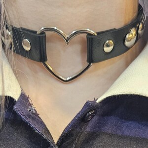 Schwarzes Herz Choker