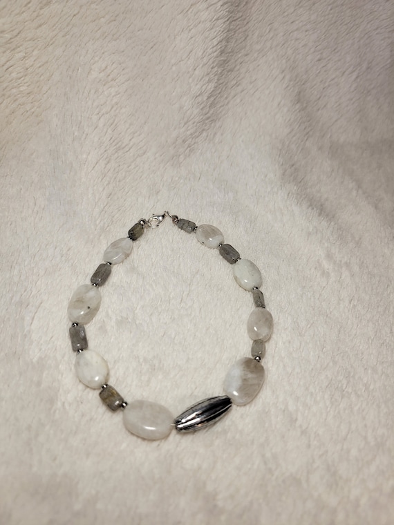 MOONSTONE BEADED BRACELET item #70
