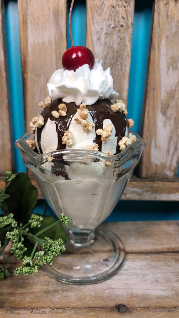 6 Faux Old Fashioned Hot Fudge Sundae | Etsy