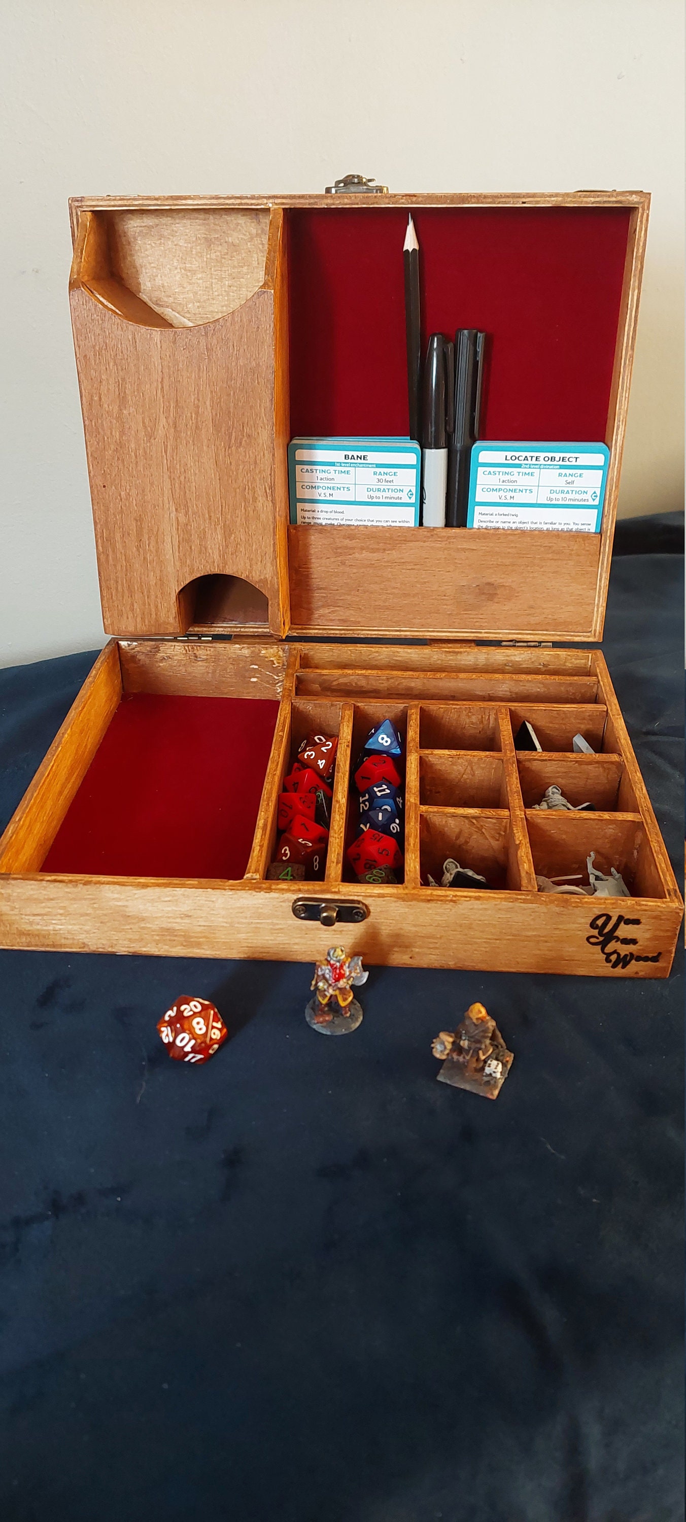 D&D Dungeons and Dragons Dice Tower Travel Box - Etsy