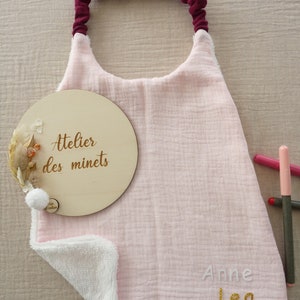 Serviette de cantine personnalisable/serviette élastique enfant/Bavoir maternelle éponge bambou/rentrée scolaire/cadeau petit prix Rose blush