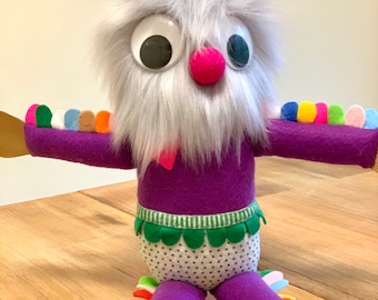 Juguete de monstruo de fieltro y piel hecho a mano - Juguete de peluche suave y tierno - Único en su clase