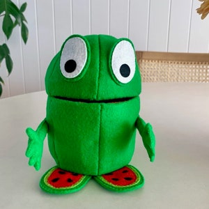 Storage Container Fun! - Watermelon - Fruit - Felt Food - Containimal - Desk Storage - Desk Friend