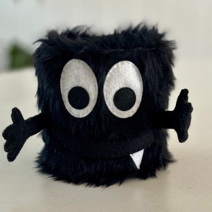 Mugalugs Monster Pencil Cup -Contenedor -Tub - Soporte de papelería de fieltro - Único en su tipo - Almacenamiento de escritorio
