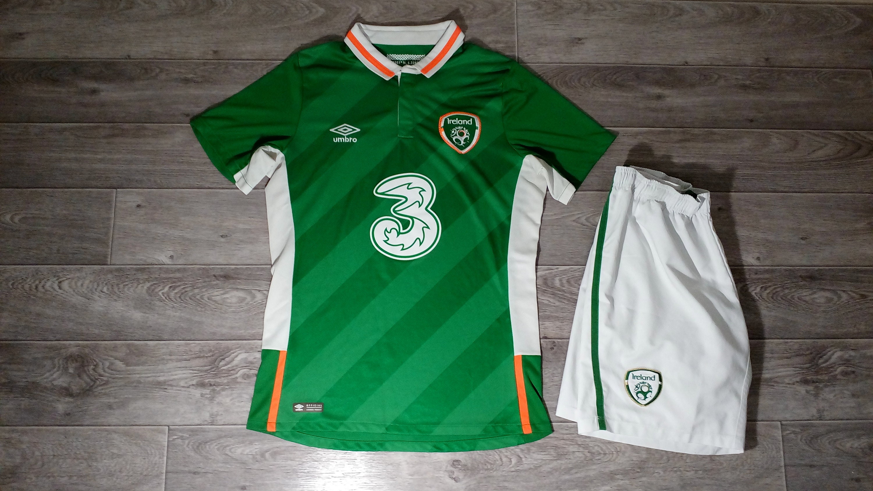 Ireland National Team Great Britain Irish Umbro Football -   Finland