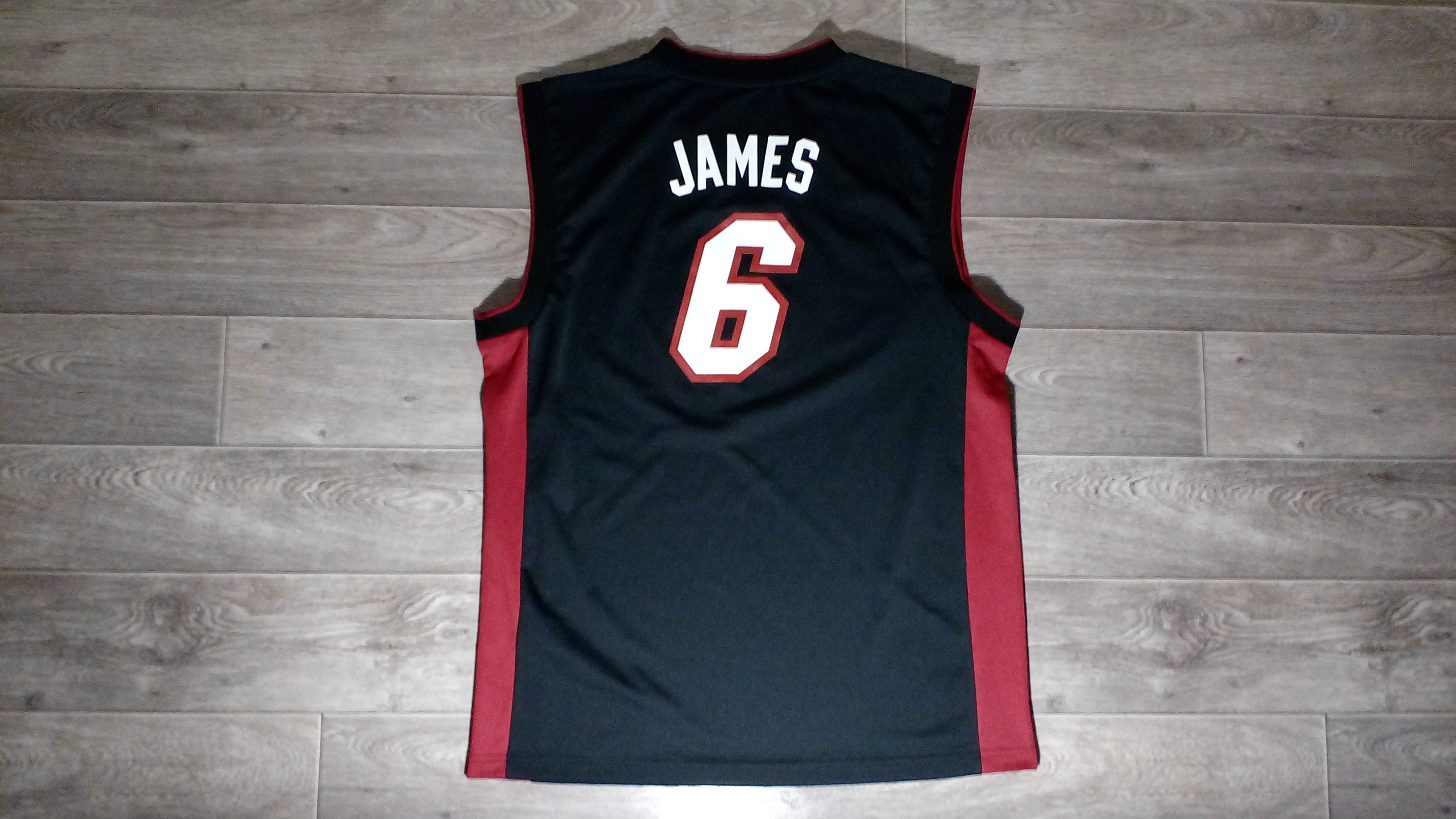 Youth Adidas NBA Miami Heat LeBron James #6 Black Basketball Jersey Sz L  (14/16)