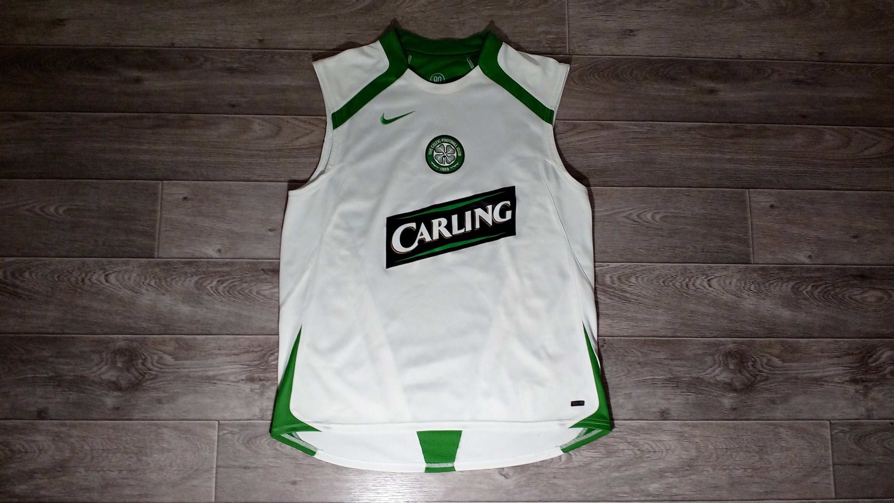 Kits, Official Celtic FC Shirts & Training Kits