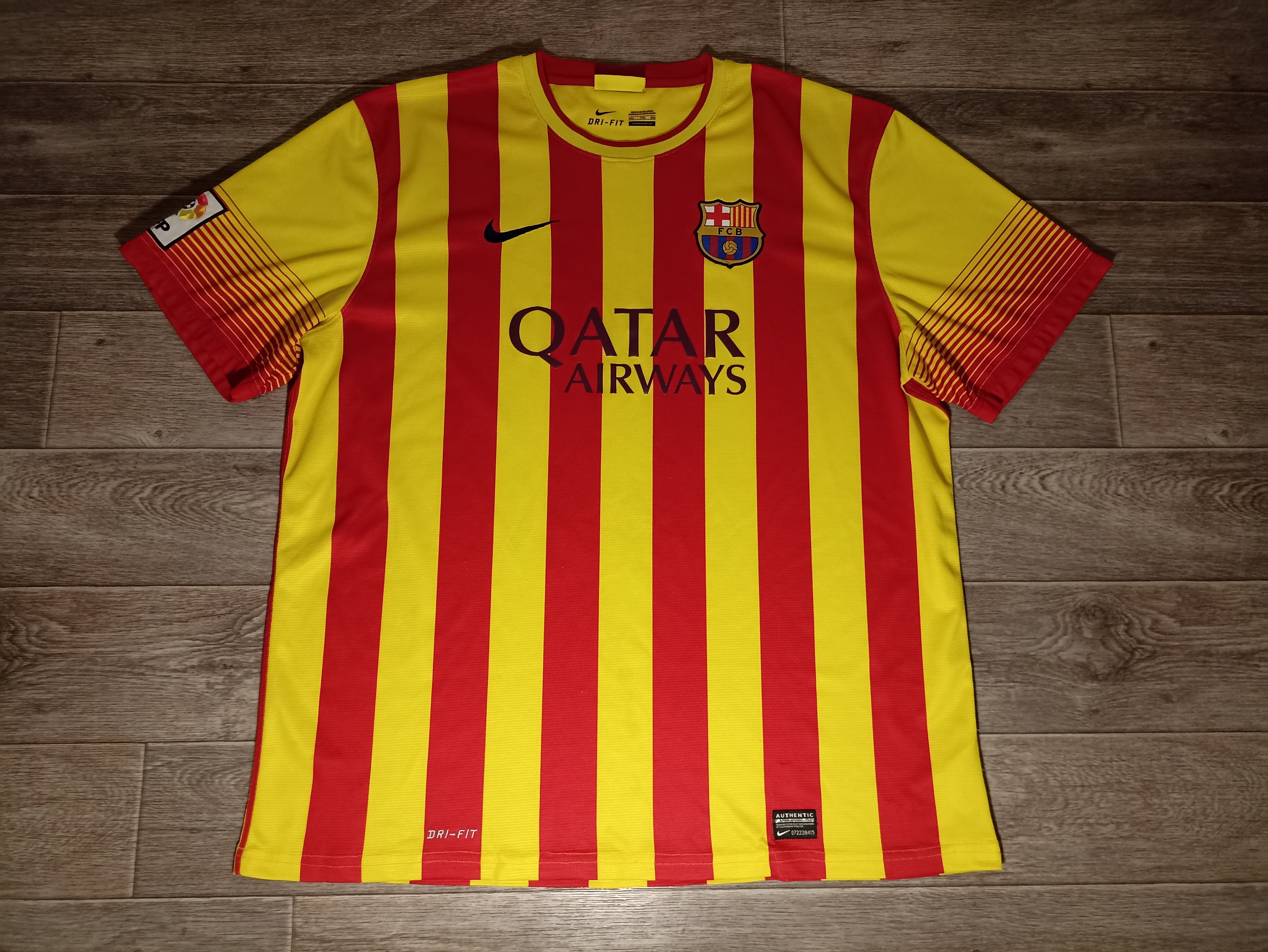 Barcelona Air Traffic Men's Nike Soccer T-Shirt.