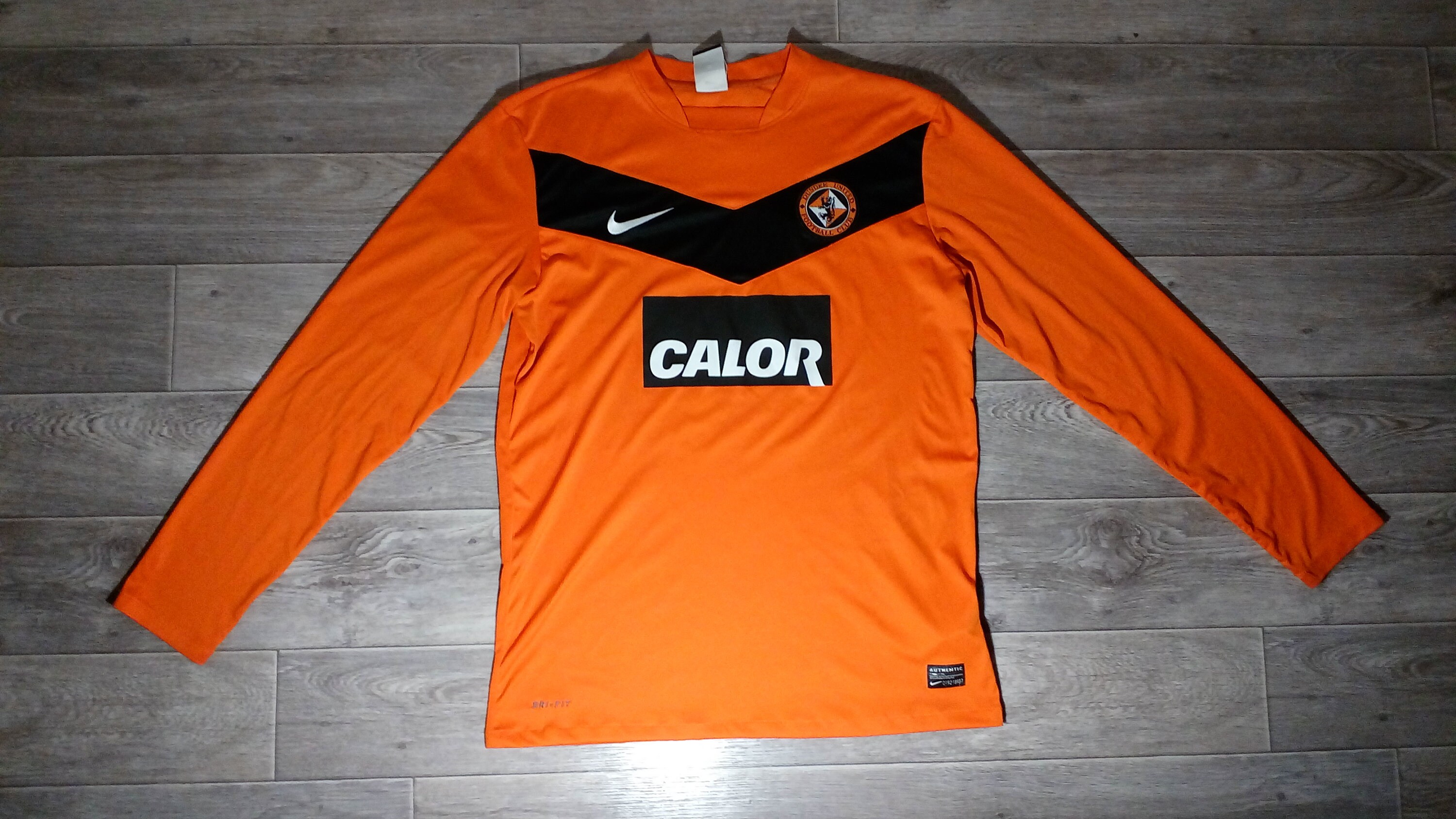 Dundee United FC 2015 2016 Training T-shirt Jersey Avec Camiseta Size L Kit