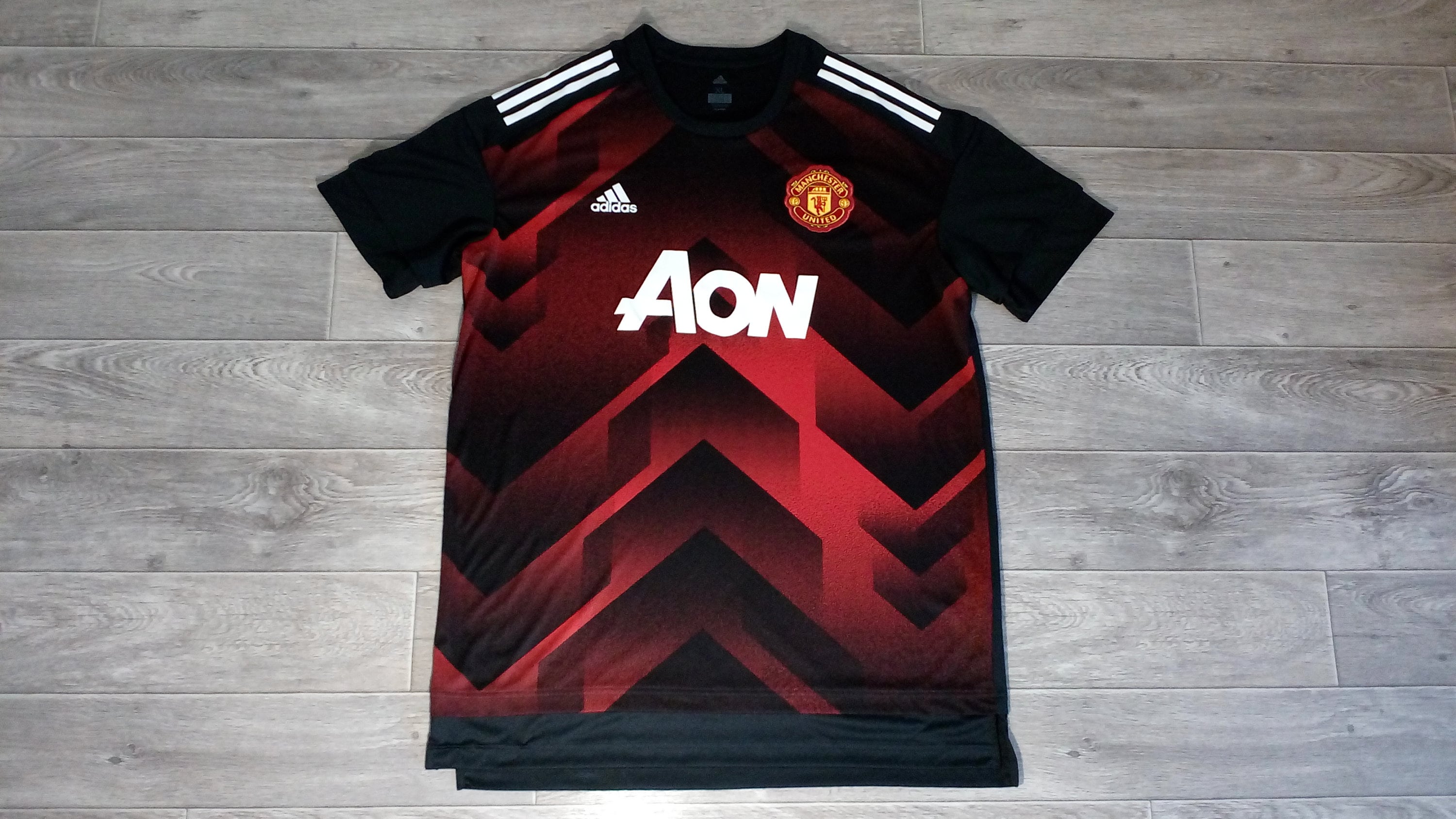 Manchester United Retro Football Shirts & Clothing – The Soccer