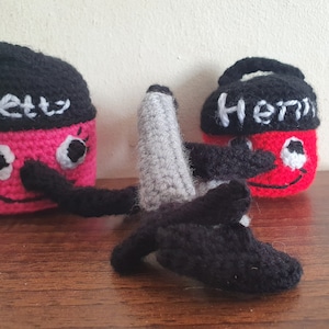 Henry and Hetty Hoover crochet pattern