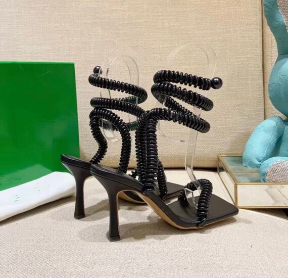 Bottega Veneta Look Alike..knock Offs.. Wire Stretch Sandals - Etsy