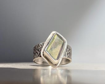 Handcrafted Sterling Silver Ring with Labradorite Stone: golden green flash, textured band, modern setting