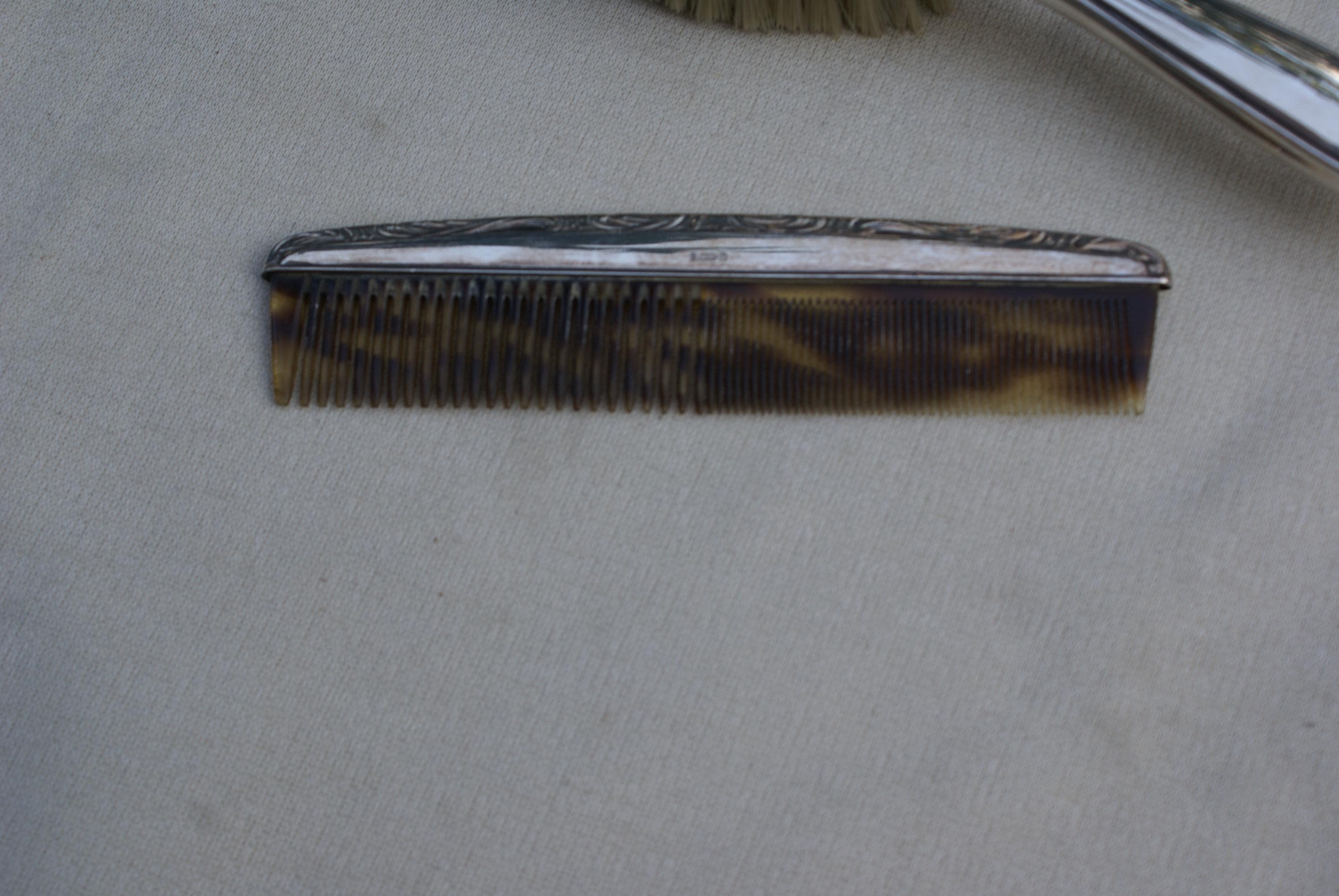 Vintage Silver plate Brush and Comb Set E Gero 75 Vintage Vanity Set GERO Silver-plated 75 made in Netherlands  main image 3