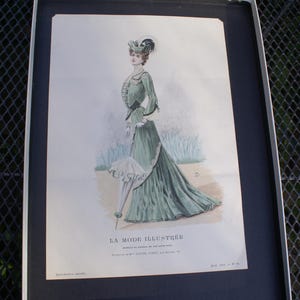 La mode illustree Parisiennes, 1901, historical dressed fashion lady antique  illustration