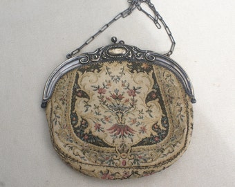 ヴィンテージ プチポワン ハンドバッグ：フローラル ニードルポイント