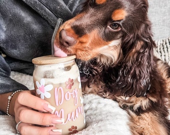 Dog Mum Glass Tumbler, Glass Tumbler, Iced Coffee Cup, Glass with Bamboo Lid & Glass Straw, Dog Mum Gift, Daisy Glass Can, Flower Tumbler