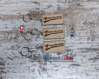 Love Trapshooting Skeet Clay Shooting Llavero - Target Clay Pigeon - Personalizado - Relleno de medias - High School League Tourney Hobby