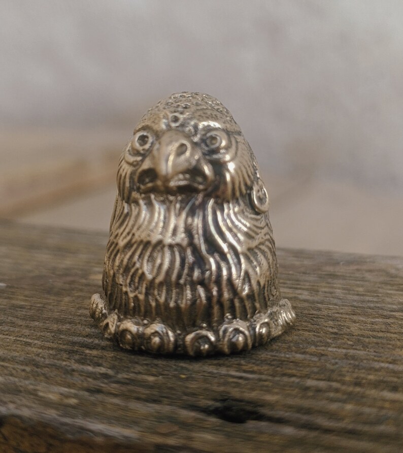 Thimble Eagle Miniature figure collectible brass Bronze metal Sewing gifts for quilters Sewing Tools