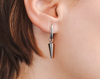 Aretes con punta, perno en forma de lágrima de acero inoxidable • Rochelle, #ER1111