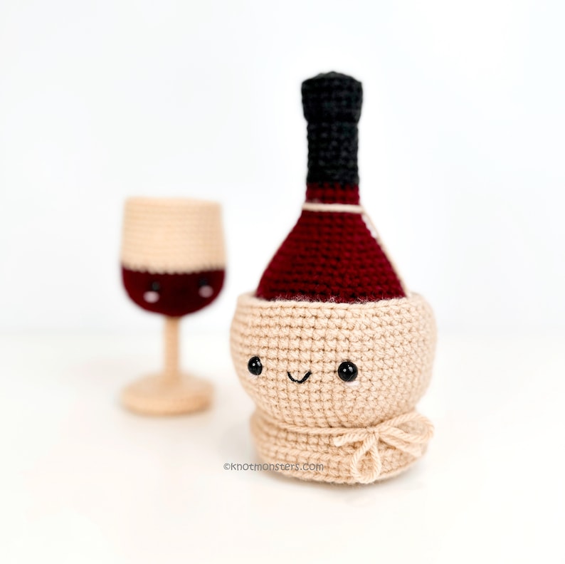 Lot de 30 motifs au crochet pour vins et spiritueux EBOOK PDF KnotMonsters Amigurumi Guide pratique pour débutants Tutoriel facile Nourriture Boissons Bouteille Verre de vin de image 7