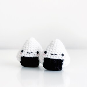 Onigiri Sushi Crochet PATTERN ONLY pdf DOWNLOAD! Amigurumi Crochet Patterns Beginner Easy Simple Basic How to Food Rice snacks fun