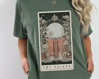 Botanische Tarot Karte T Shirt Tarot Shirt Bookish Shirt Geschenk für Buch-Liebhaber Das Leser Tarot Tshirt Himmlische Literatur Geschenke Booktok Merch
